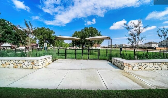 Building Photo - 17835 Plow Horse Ln