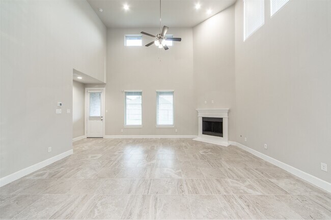 Building Photo - 2587 Artichoke Park Dr