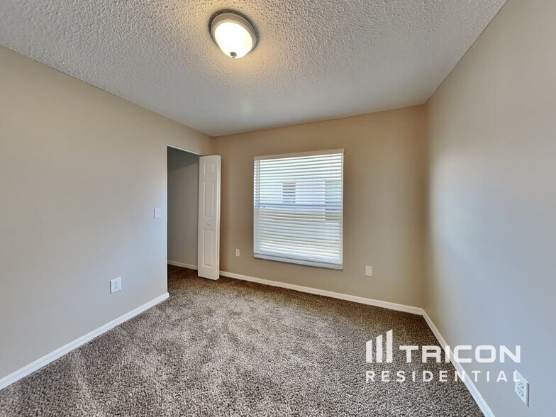 Building Photo - 12906 Brant Tree Dr