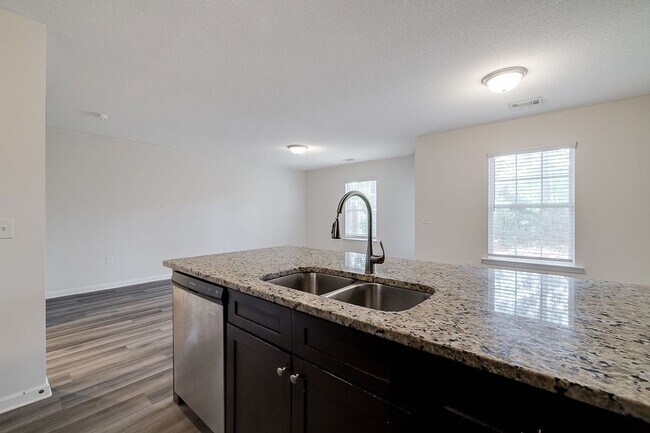Building Photo - Contact us! This won't last long.