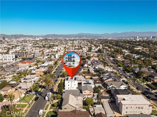 Building Photo - 2002 Hillcrest Dr