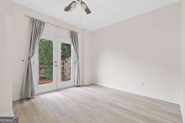 Building Photo - 6462 Millstone Cove Dr