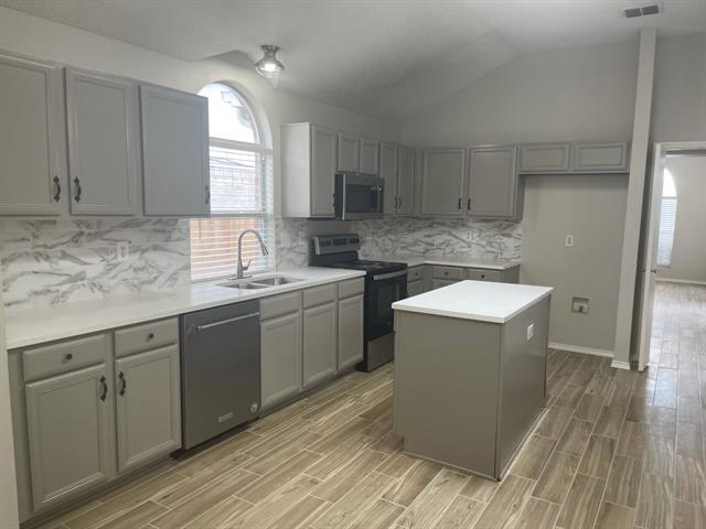 Building Photo - 7709 Amsterdam Ln