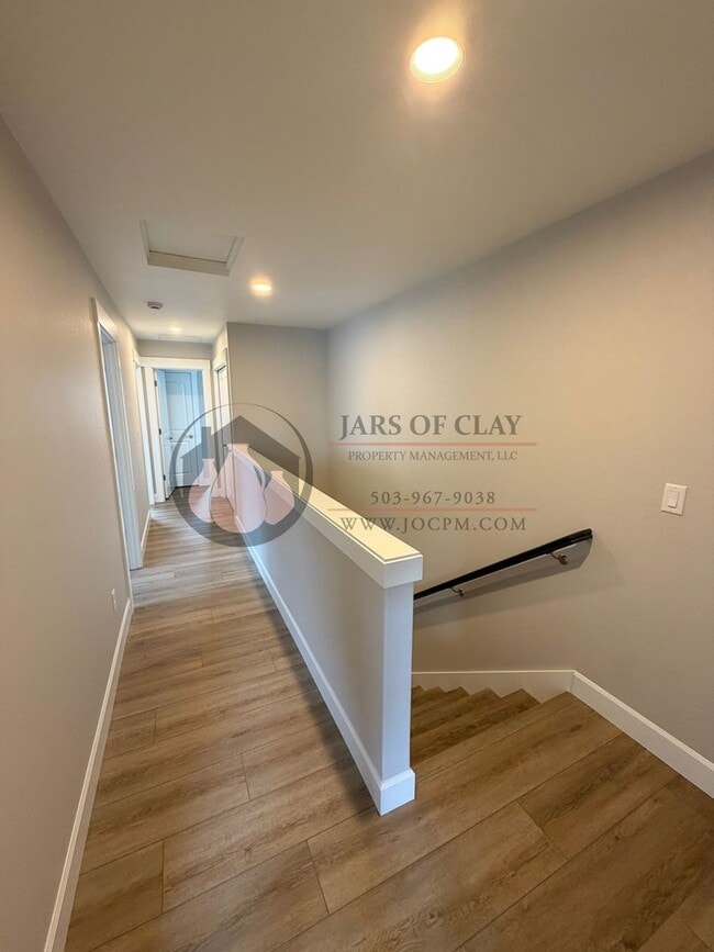 Building Photo - 1329/1331 #2023-LL765