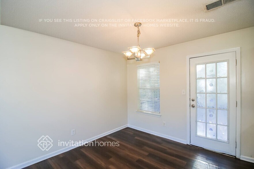 Building Photo - 464 Gresham Dr