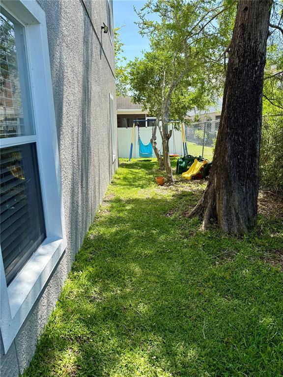 Building Photo - 13201 Opal Ct S