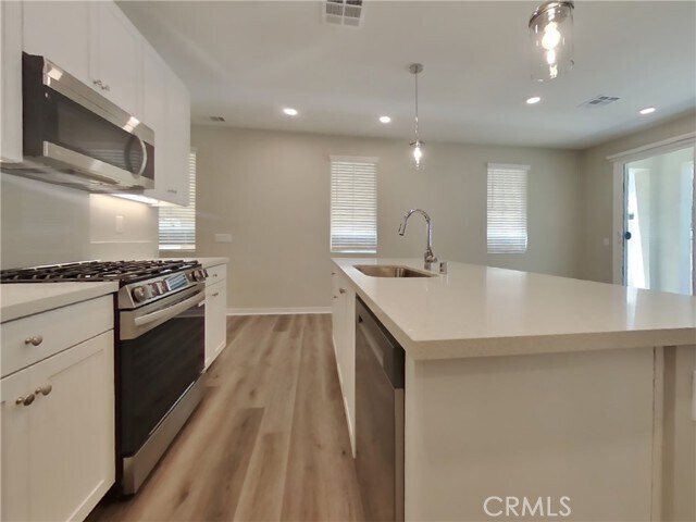 Building Photo - 31623 Willowood Way