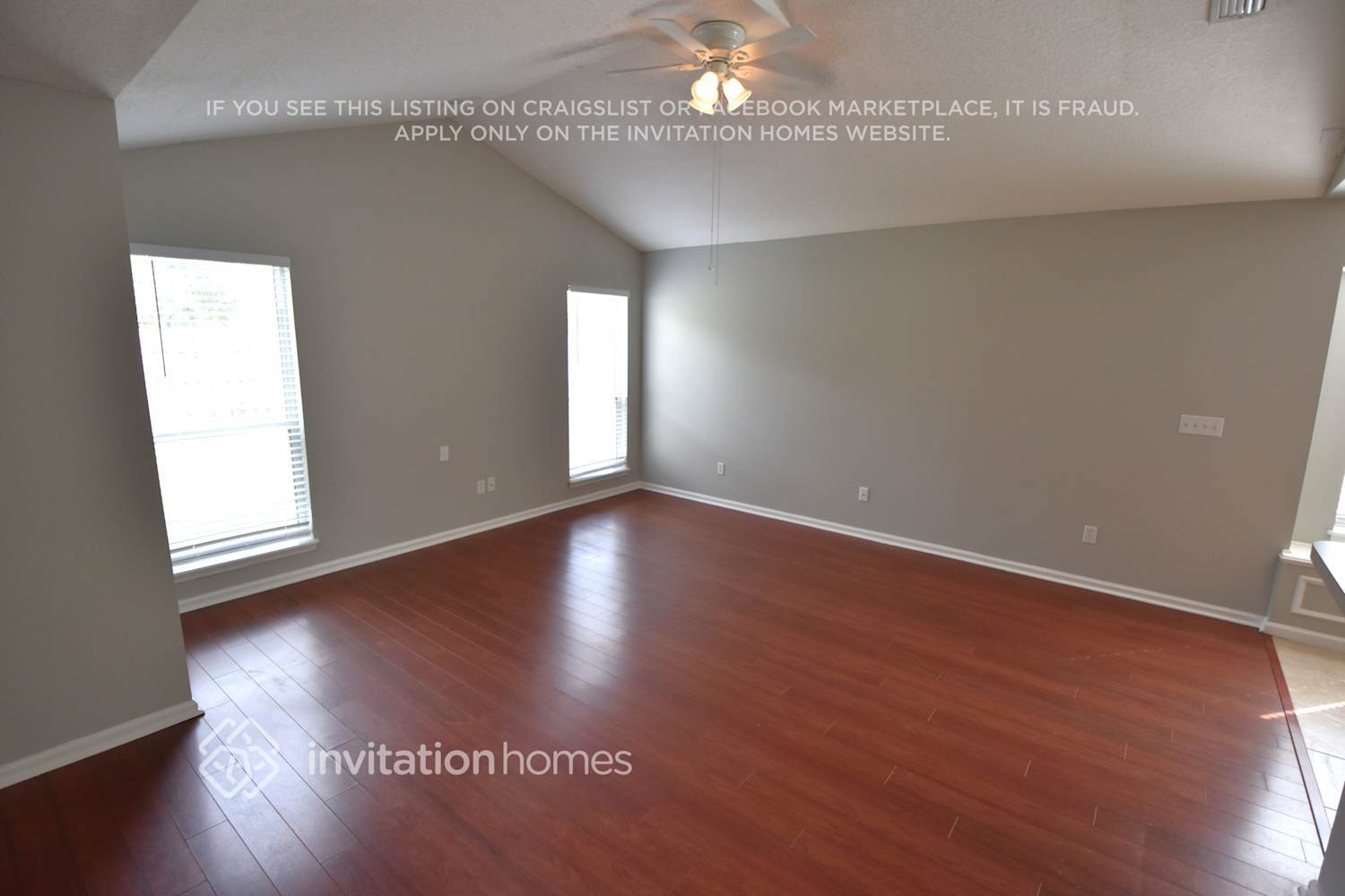 Building Photo - 2115 Trailwood Dr