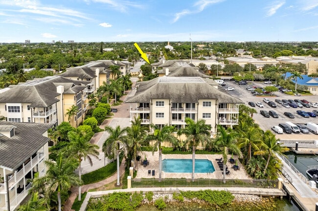 Building Photo - 3960 N Flagler Dr