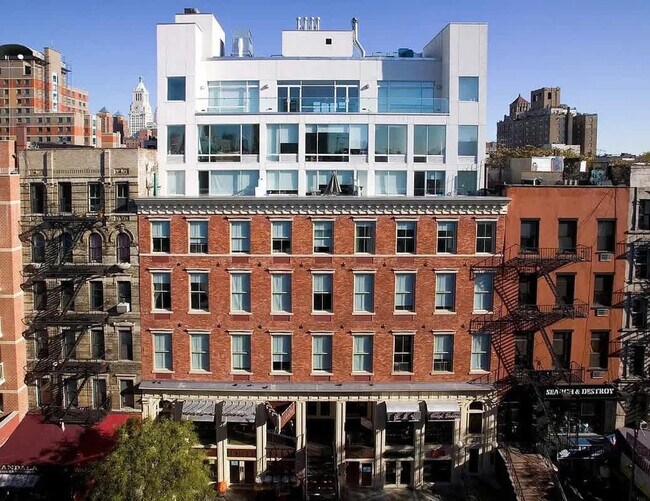 Building Photo - 19 St Marks Pl