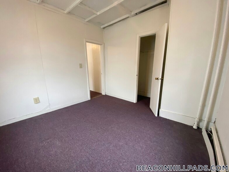 Building Photo - 44A Joy St