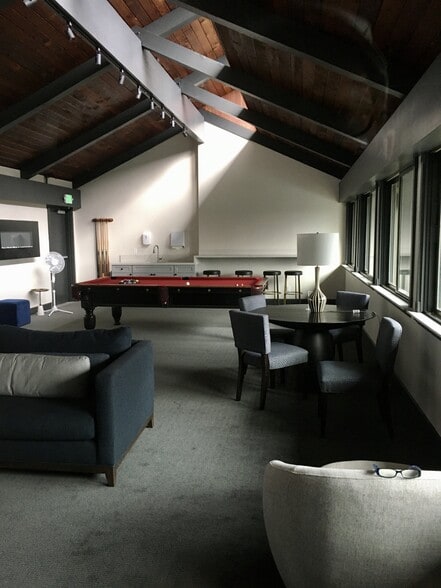 Billiard/entertainment area with TV - 15 Red Rock Way