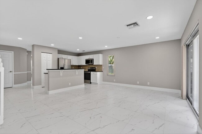 Building Photo - 106 Fox Meadow Run