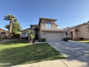 Building Photo - 1081 W Canary Way