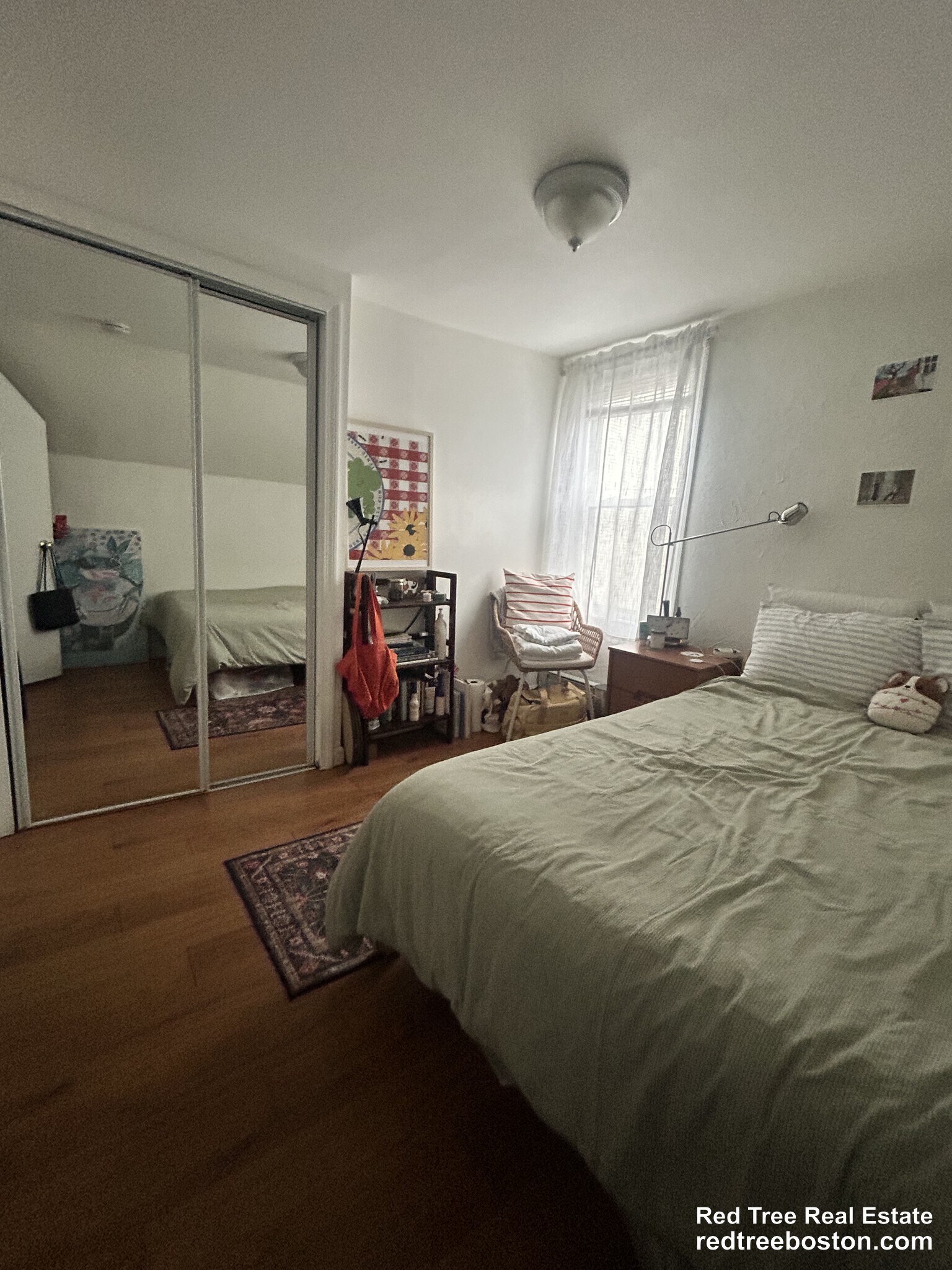 Building Photo - 12 Village St