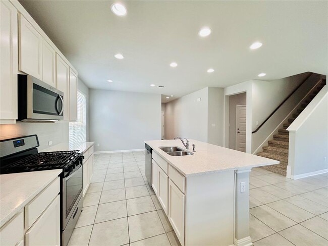 Building Photo - 1156 Capra Ln