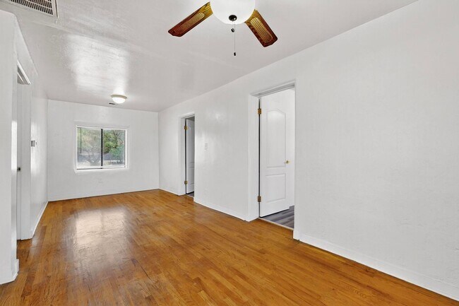 Building Photo - 5016 5th St NW