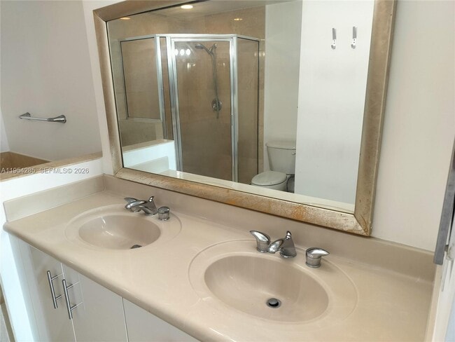 Building Photo - 7910 Harbor Island Dr