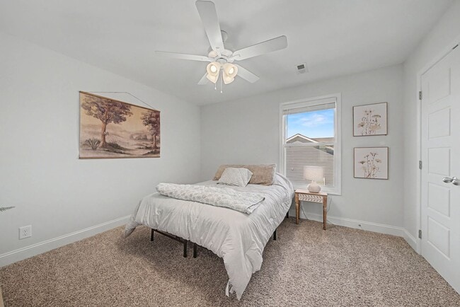 Building Photo - 2138 Ireland Wy