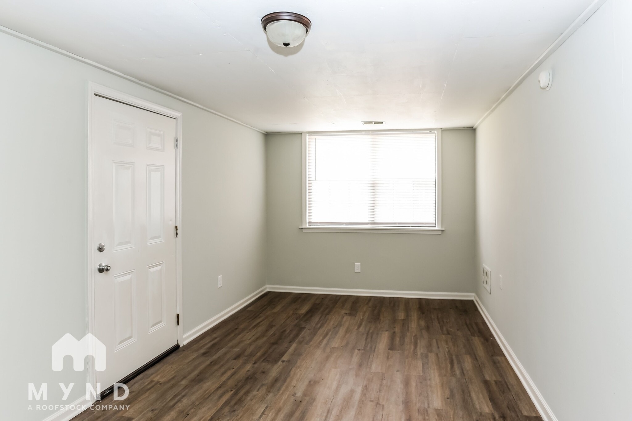 Building Photo - 1734 Coral Hills Dr