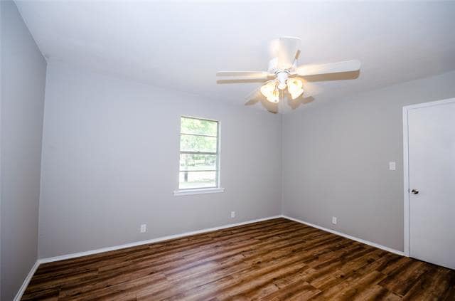 Building Photo - 104 Cole St