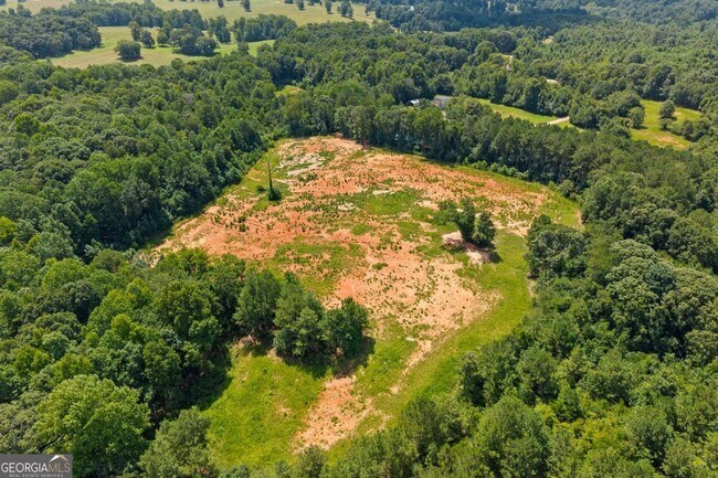 Building Photo - 221 Columbus Dr