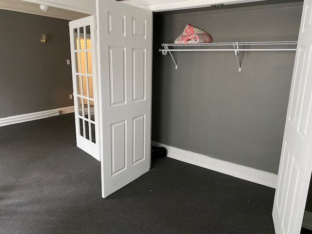 Building Photo - 1035 N. 23rd St. Apt. 13 - 1 Bedroom Upper