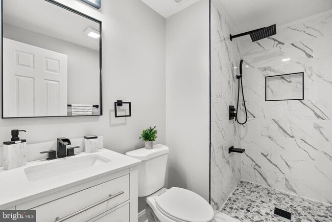 Building Photo - 10530 Scaggsville Rd