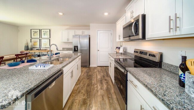 Building Photo - 6009 Elena Lynn Ct