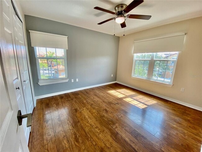 Building Photo - 5467 Vineland Rd