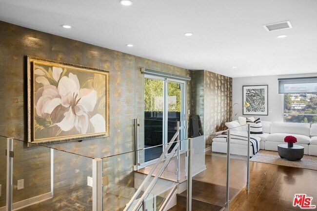Building Photo - 9318 Warbler Way