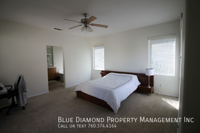 Building Photo - 6628 Foxtail Way