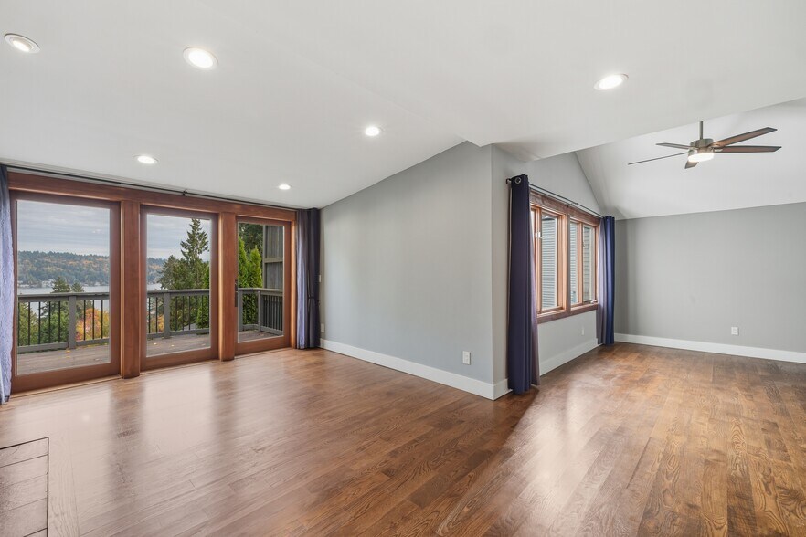 Building Photo - 12346 Sand Point Way NE