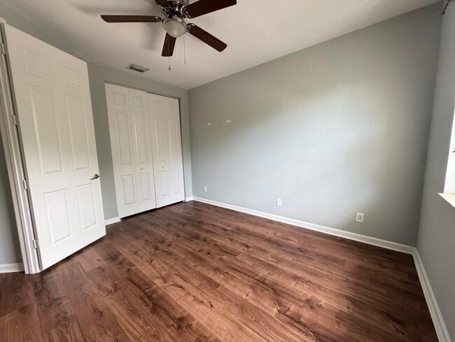 Building Photo - 4370 Legacy Ct