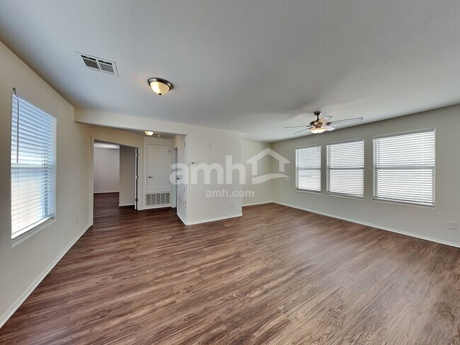 Building Photo - 17182 N 184th Drive