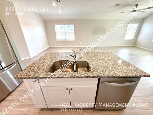 Building Photo - 8303 Dovers Den