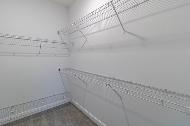 Building Photo - 260 Rutledge Dr