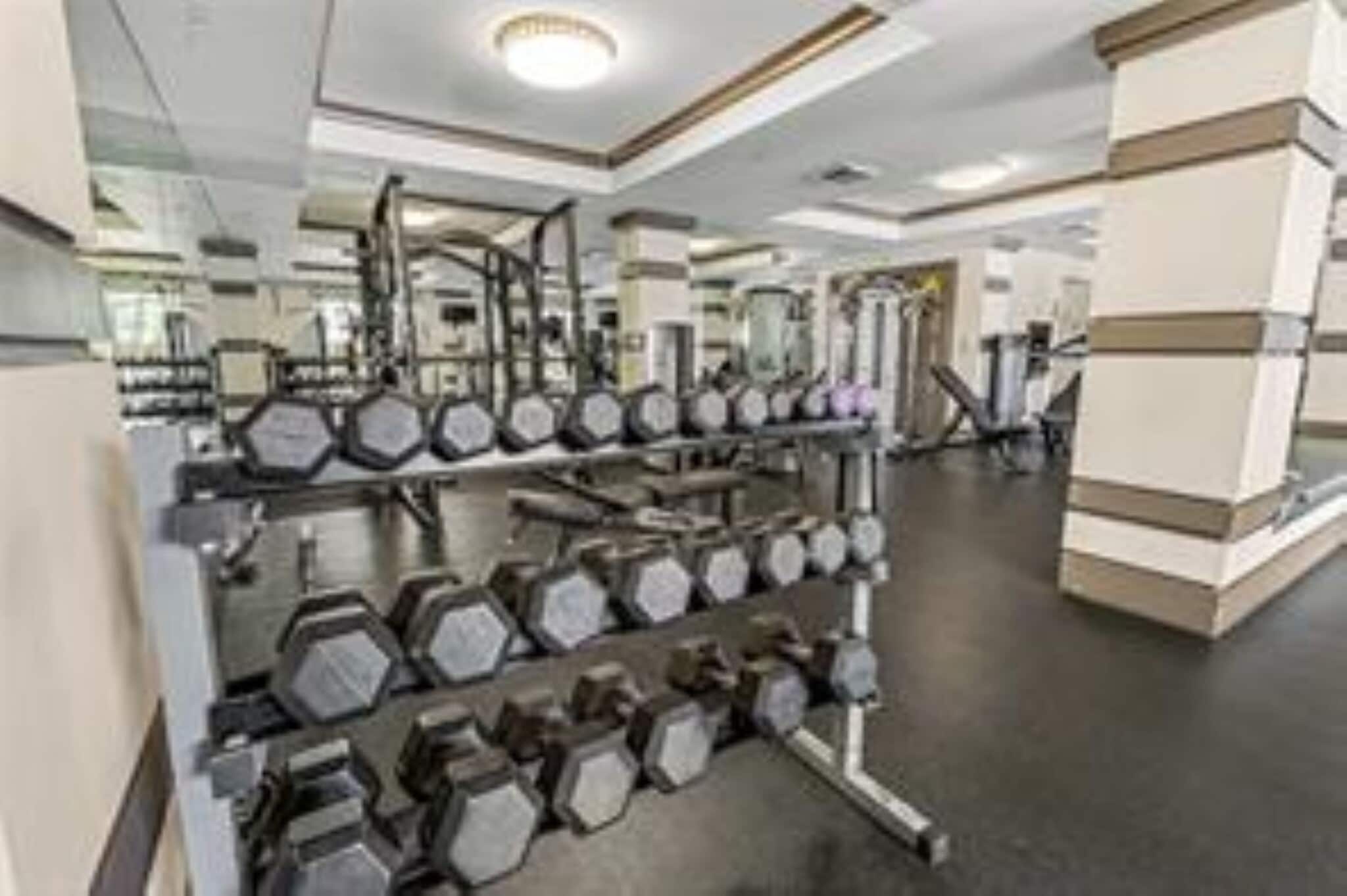 Building Photo - 2421 NE 65th St