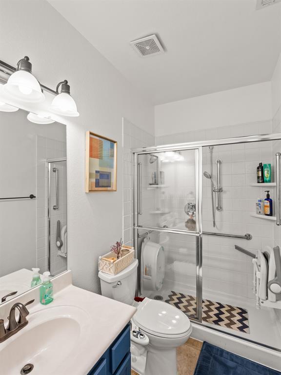 Building Photo - 4378 Green Tree Dr