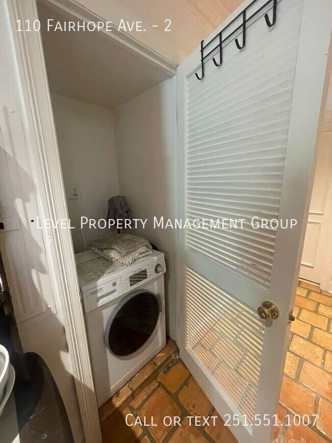 Building Photo - 110 Fairhope Ave