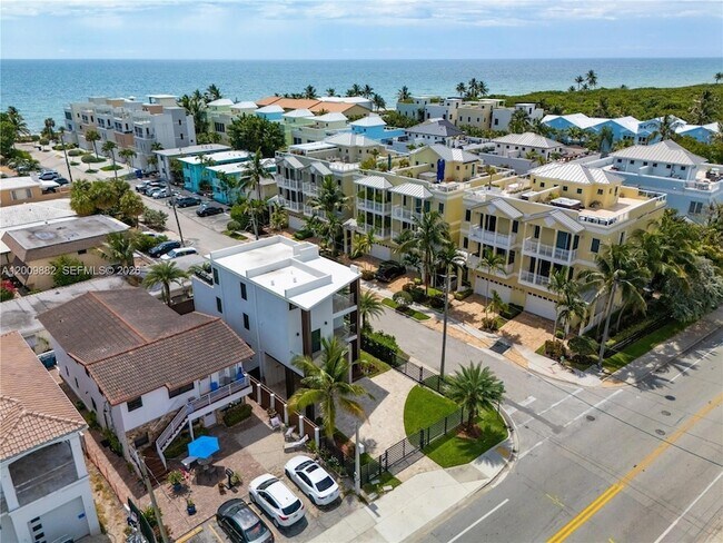 Building Photo - 5601 N Ocean Dr