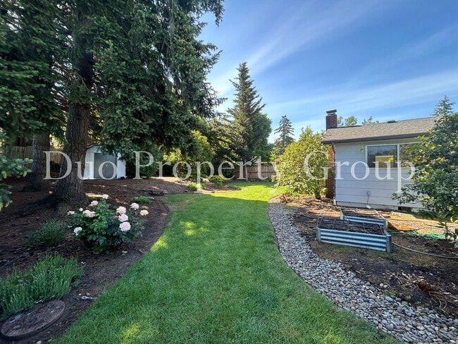 Building Photo - South Eugene Home by Kincaid Park