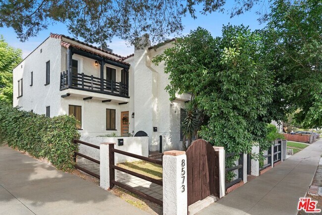 Primary Photo - 8575 Horner St