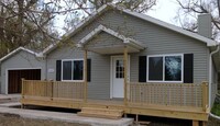 Building Photo - Remodeled 3bdrm/2 bath Ranch in Silver Lake!