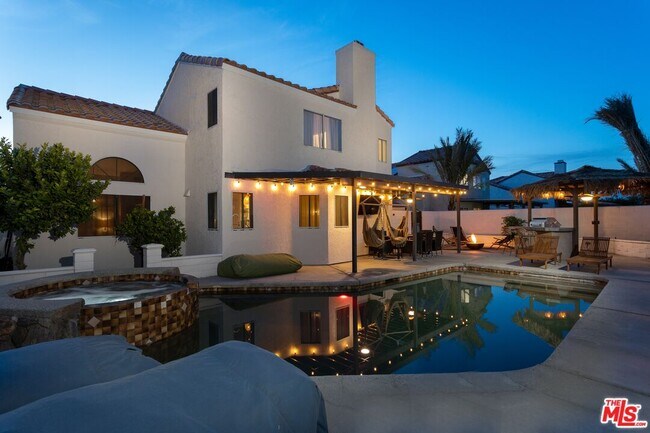 Building Photo - 46374 Willow Ln