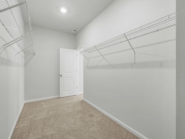 Building Photo - 408 Blockade Shl Ln