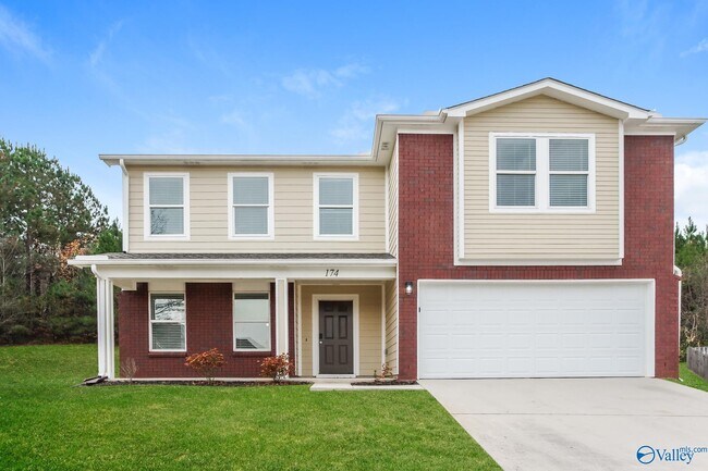 Primary Photo - 174 Ranier St