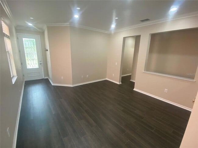 Building Photo - 2409 Spring Hollow Loop