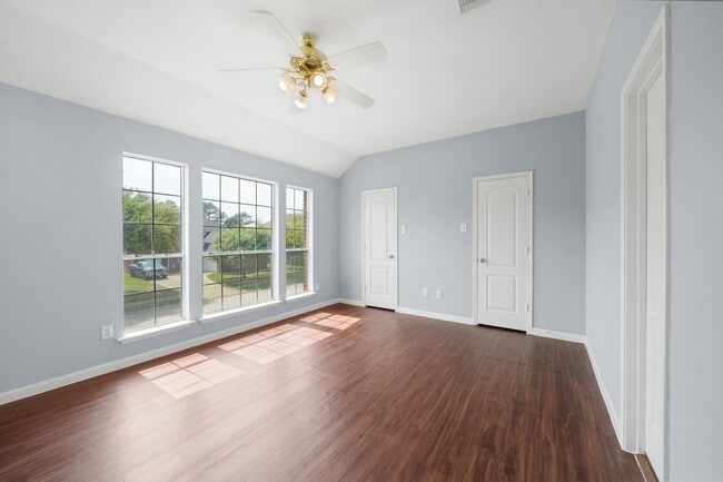 Building Photo - 17610 Forest Haven Trail