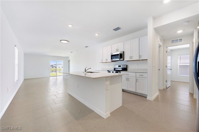 Building Photo - 4023 San Felice Ln